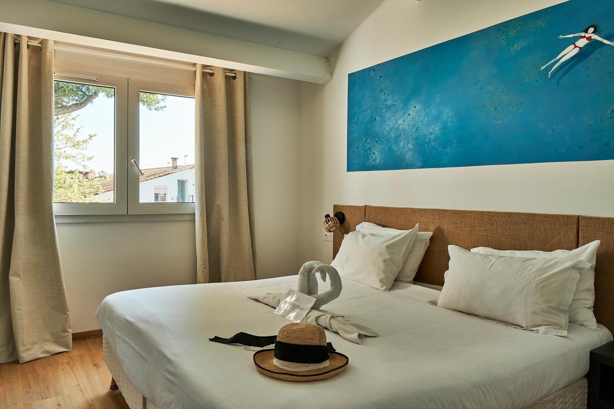 Artemia Aigues-Mortes - Hotel Avec Piscine Εξωτερικό φωτογραφία