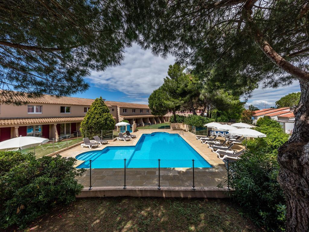 Artemia Aigues-Mortes - Hotel Avec Piscine Εξωτερικό φωτογραφία